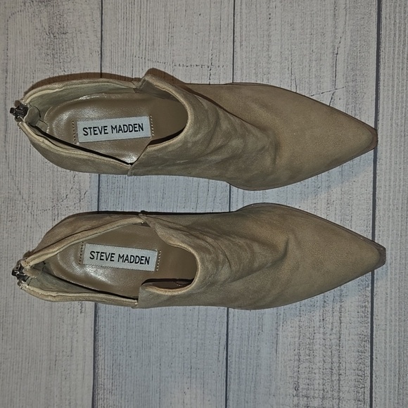 Steve Madden Women's Camryn Suede Booties w/ Block Heels Tan Size 8 - Picture 2 of 14